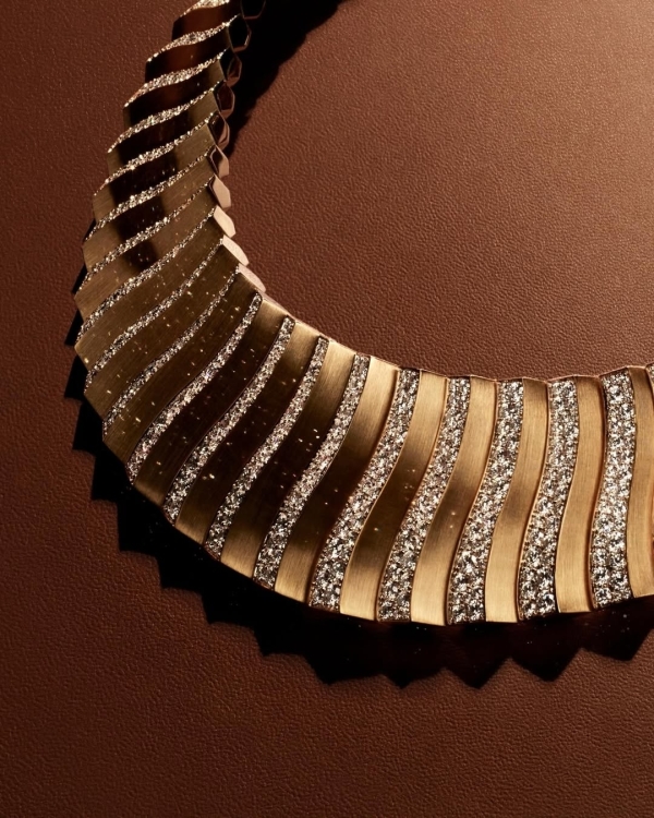 25 Best Famous Jewelry Brands | Top of the Most Expensive, High End Jewelry | Popular, Trendy Brands