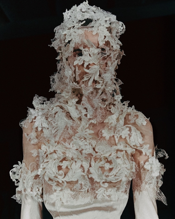 12 Chic Trends from Paris Couture Fall 2025 to Inspire Your Bridal Style