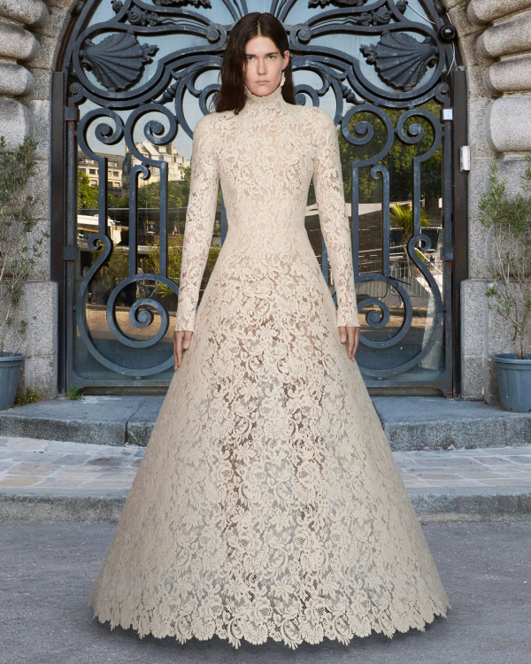 12 Chic Trends from Paris Couture Fall 2025 to Inspire Your Bridal Style
