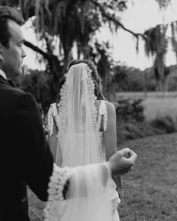 5 Expert Tips for Natural and Unposed Wedding Photography