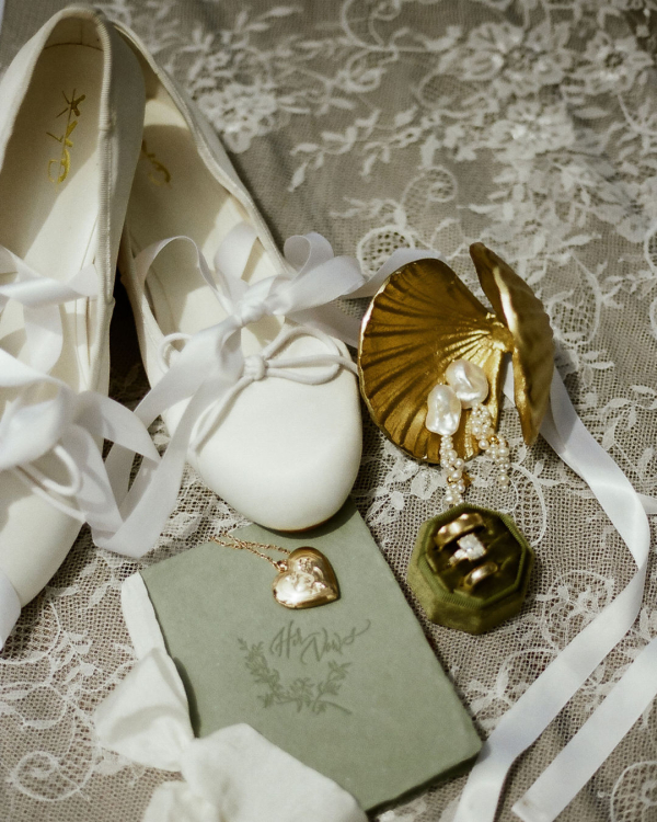 40 Best Wedding Photographers in USA | American Modern, Cinematic Photography | TOP Luxury Bridal Photographers