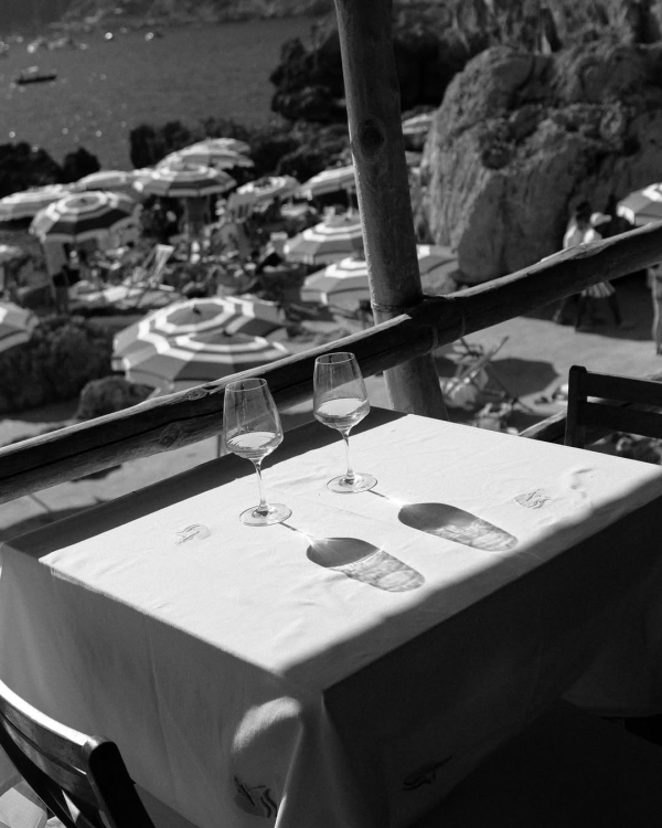 7 Best Beach Clubs in Italy for a Chic ‘La Dolce Vita’ Summer