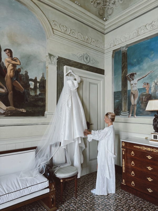 Content Creators Content for Brides