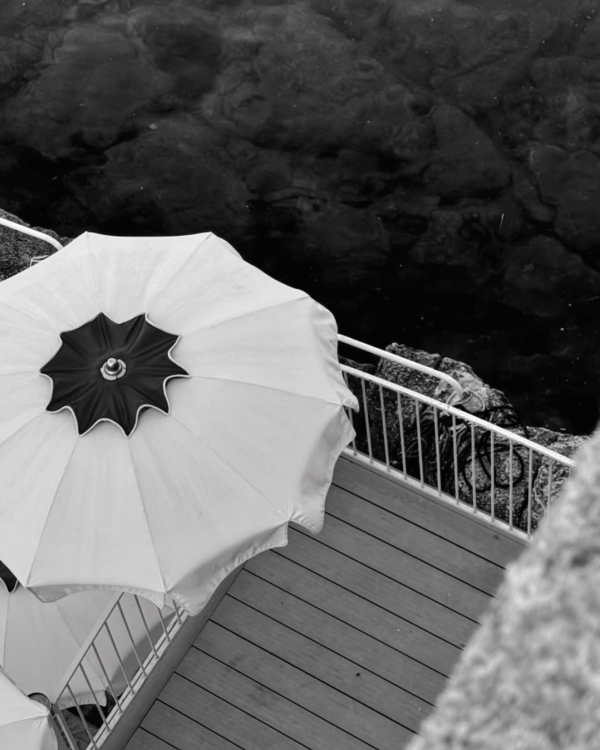 7 Best Beach Clubs in Italy for a Chic ‘La Dolce Vita’ Summer