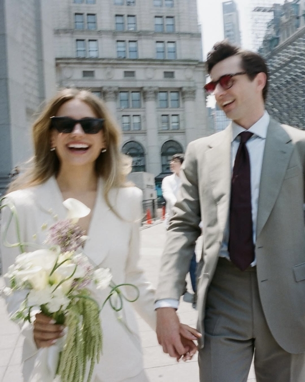 7 Game-Changing AI Tools to Simplify & Elevate Your Wedding Planning