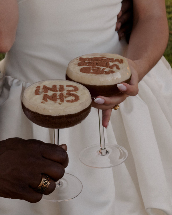 8 Myths About Wedding Content Creators: What the Experts Really Think