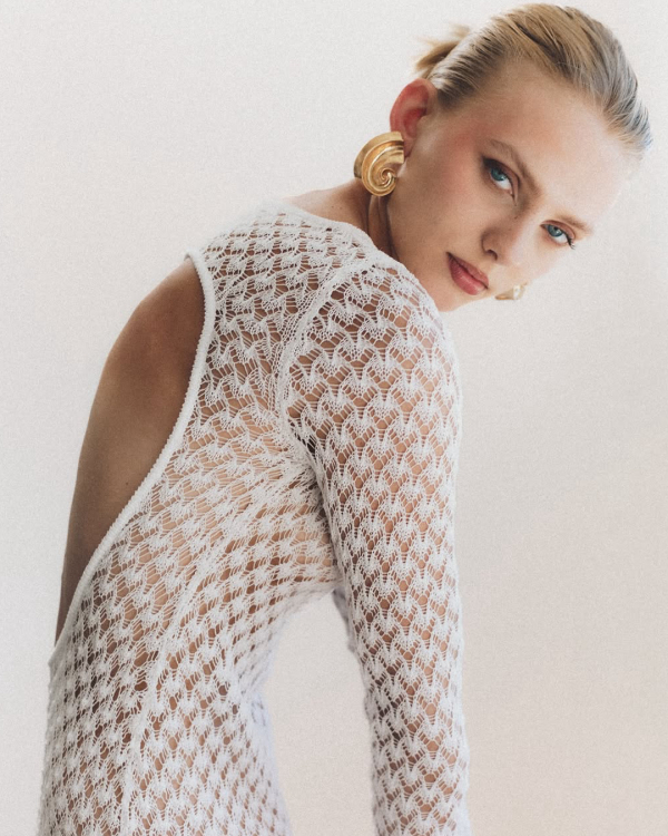 The Chicest Earrings to Match Every Wedding Dress Neckline & Hairstyle