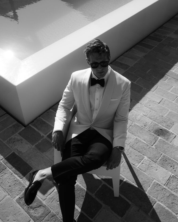 50 Must-Save Wedding Portrait Ideas for the Modern Groom