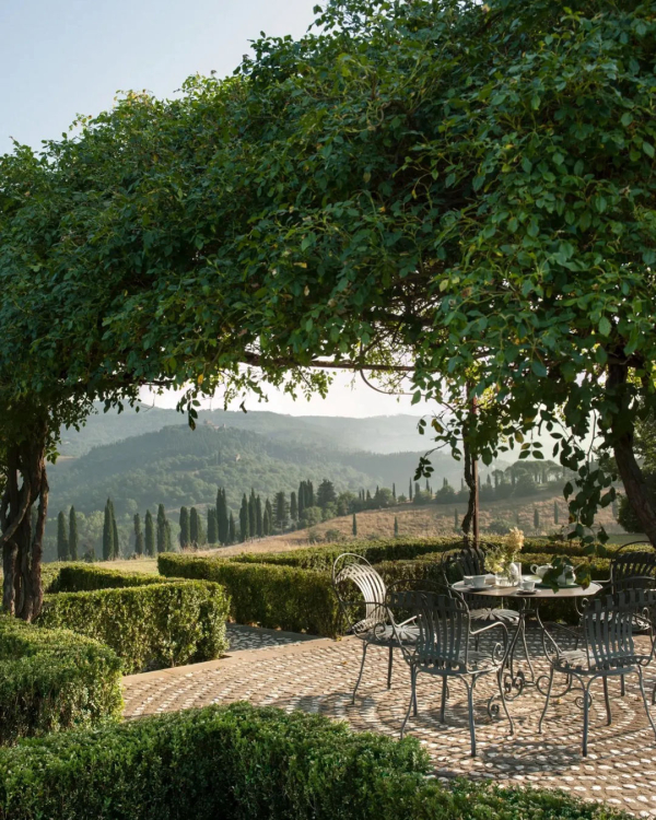 15 Best Wedding Venues in Tuscany | Beautiful Places, Villas to Get Married in Italy | Luxury Wedding Locations