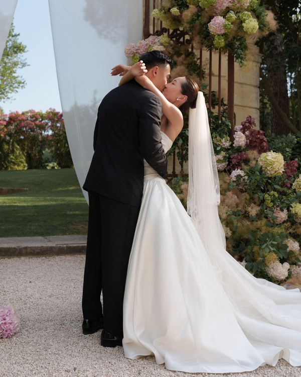 Inside It-Girl Yuyan Shi’s Wedding Weekend in the South of France: A Chic & Timeless Affair