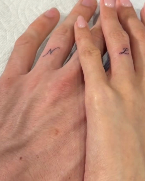 8 Fun, Stylish & Creative Engagement Announcement Ideas