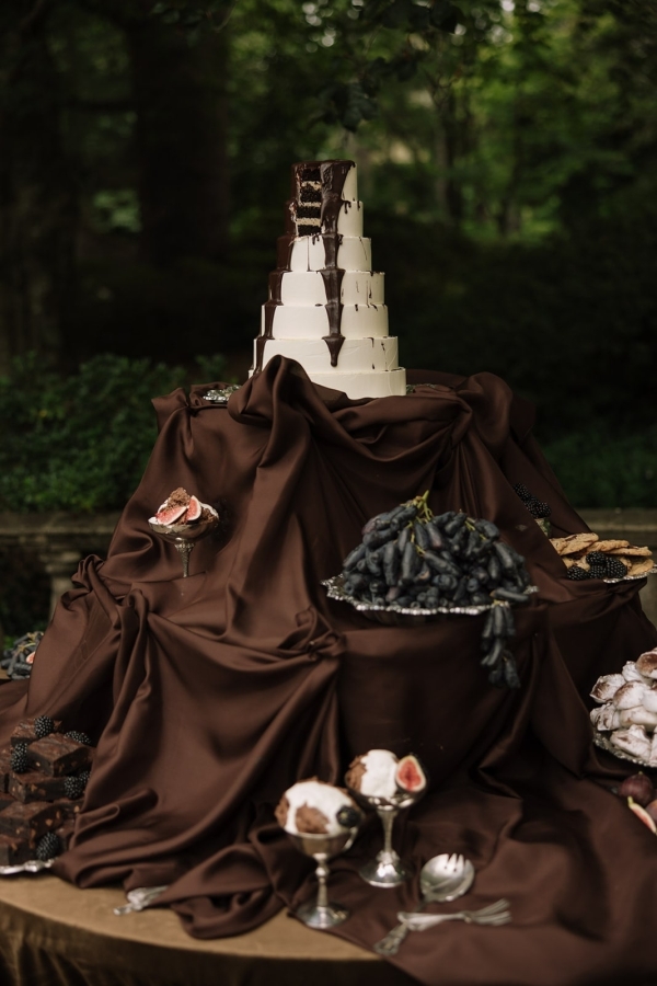 Planners Pretty in White