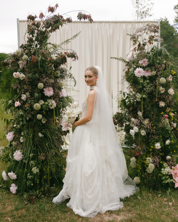 Behind the Scenes: The Flowerslinger