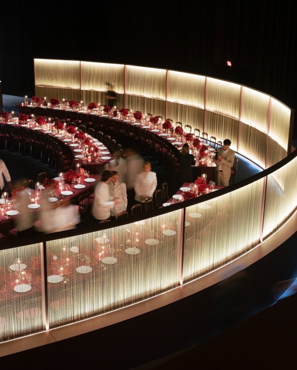 40 Best Wedding Photographers in USA | American Modern, Cinematic Photography | TOP Luxury Bridal Photographers