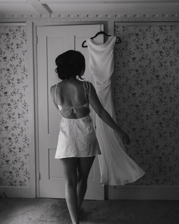 45 Must-Have Getting Ready Wedding Photos That Capture the Magic