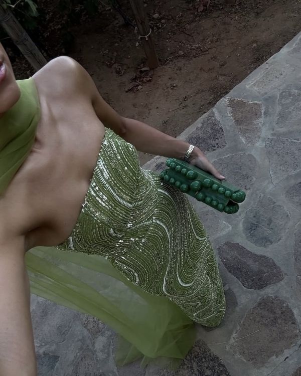 40 Chic Wedding Guest Dresses Perfect for a Destination Wedding in Europe