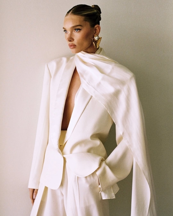 The Chicest Earrings to Match Every Wedding Dress Neckline & Hairstyle