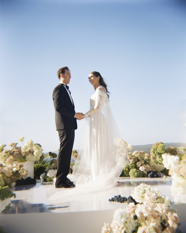 A Joyful & Elegant Seascape Wedding in Western Australia