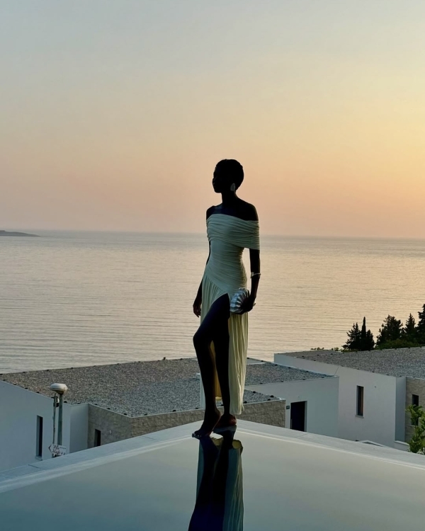 40 Chic Wedding Guest Dresses Perfect for a Destination Wedding in Europe