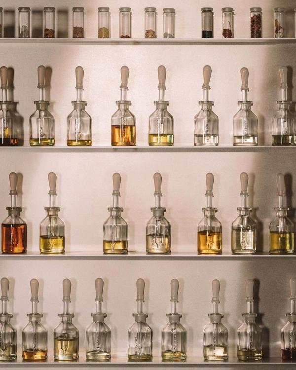 10 Fun & Creative Wedding Activities Your Guests Will Love