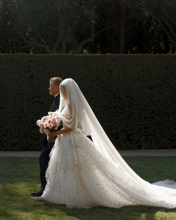 40 Best Wedding Photographers in USA | American Modern, Cinematic Photography | TOP Luxury Bridal Photographers