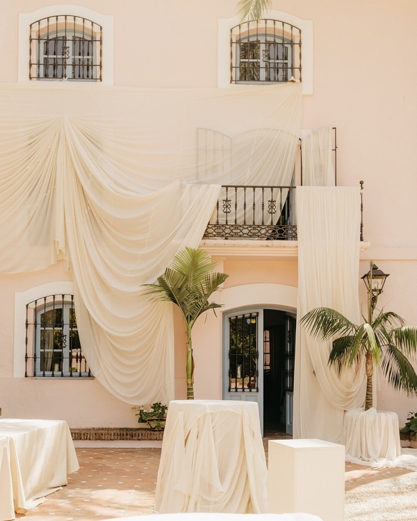 How to Create an Elevated & Immersive Wedding Experience