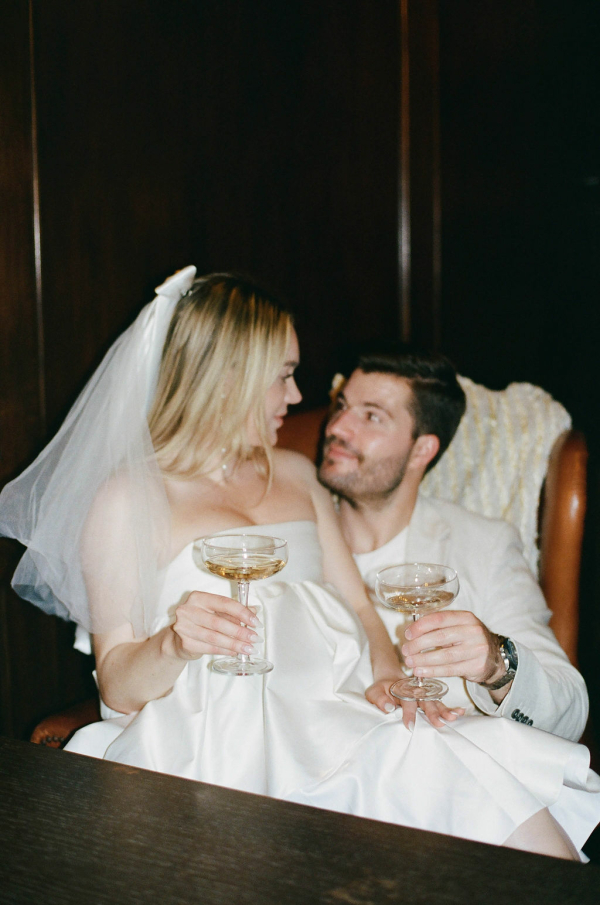 Chic pre-wedding shoot in Santa-Barbara