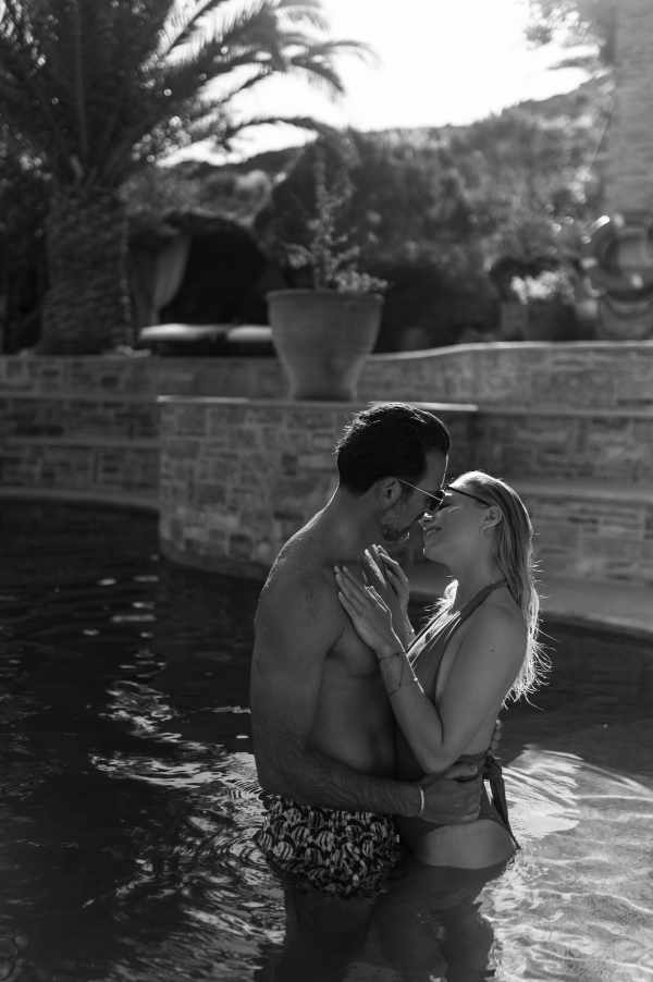 Pre – wedding shoot in Greece