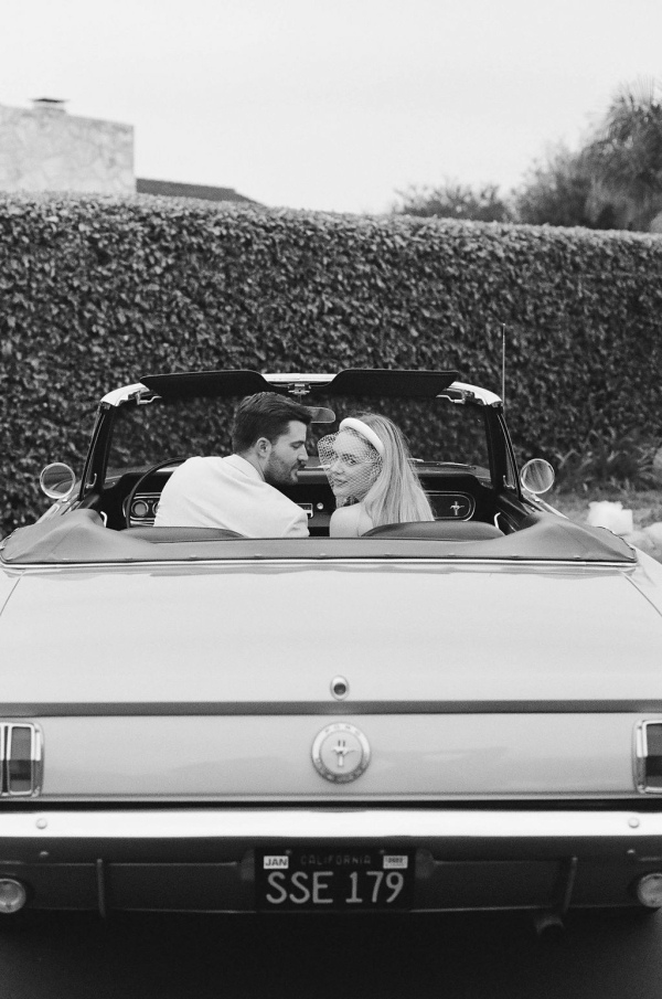 Chic pre-wedding shoot in Santa-Barbara
