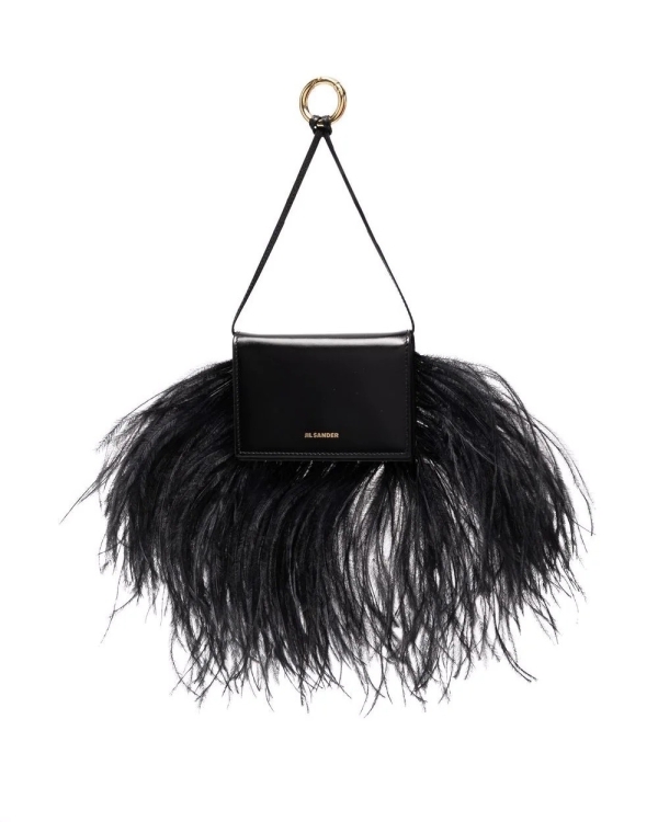 Top 7 Wedding Accessories with Feathers | Trendy Feathers Accessories for Wedding