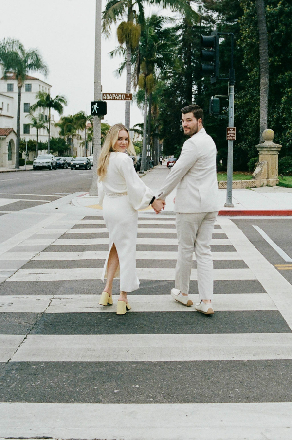 Chic pre-wedding shoot in Santa-Barbara
