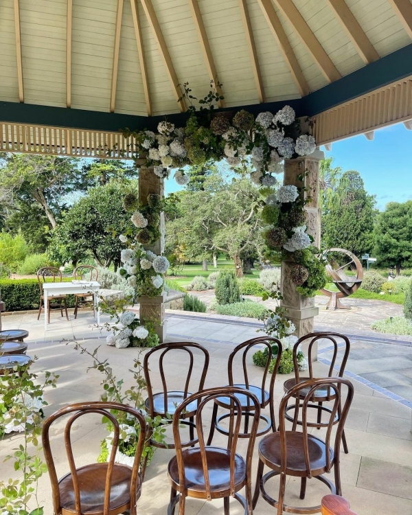 Florists Hermetica Flowers