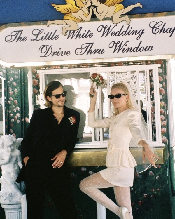 Sunglasses for a wedding