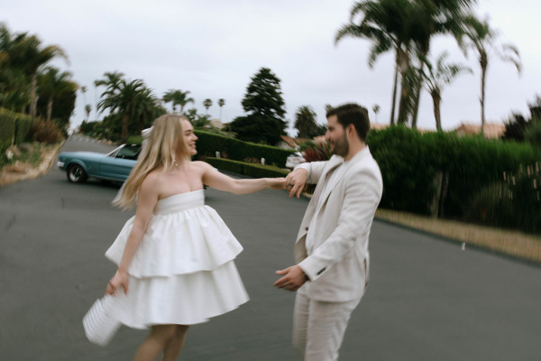 Chic pre-wedding shoot in Santa-Barbara