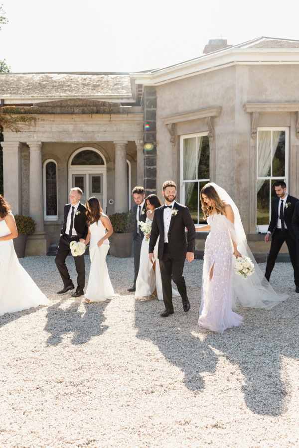 Elegant Wedding of Therese & Daniel on the Plains of Barun | Outdoor Travel-Ispired Wedding Venues of Melbourne