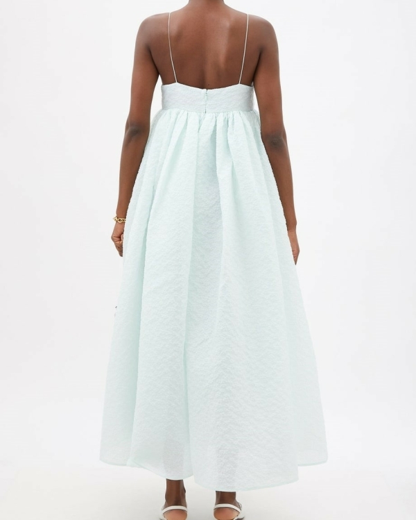 Top 12 Summer Maternity Dresses For a Wedding Guest | What to Wear to a Wedding When Pregnant