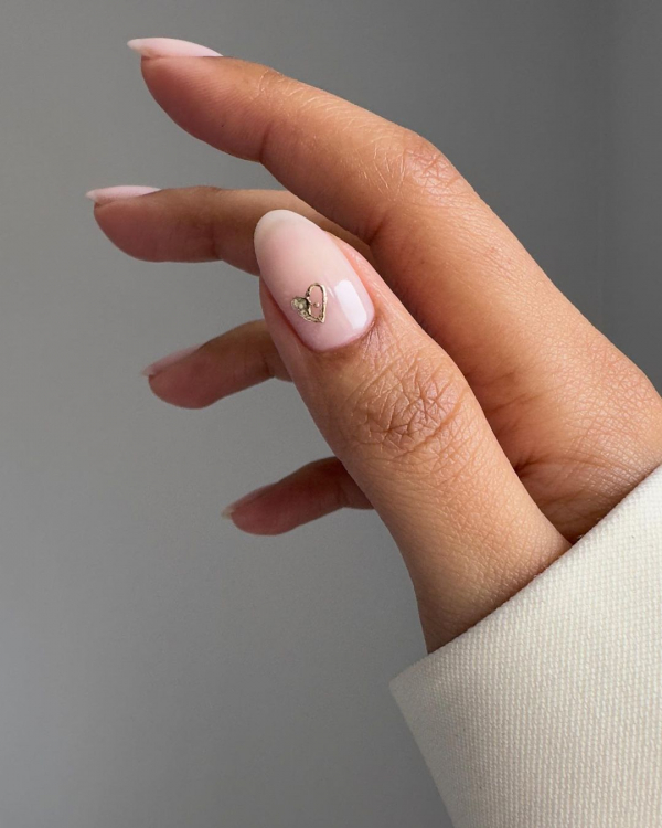 26 Best Minimalist Nail Design Ideas for Wedding | Minimalist Gel Manicure