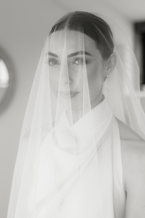 Cozy Wedding at Primrose Hill Farm | Interview with the real bride about planning, finding the dress and coping with anxiety