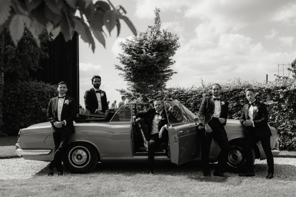 Cozy Wedding at Primrose Hill Farm | Interview with the real bride about planning, finding the dress and coping with anxiety