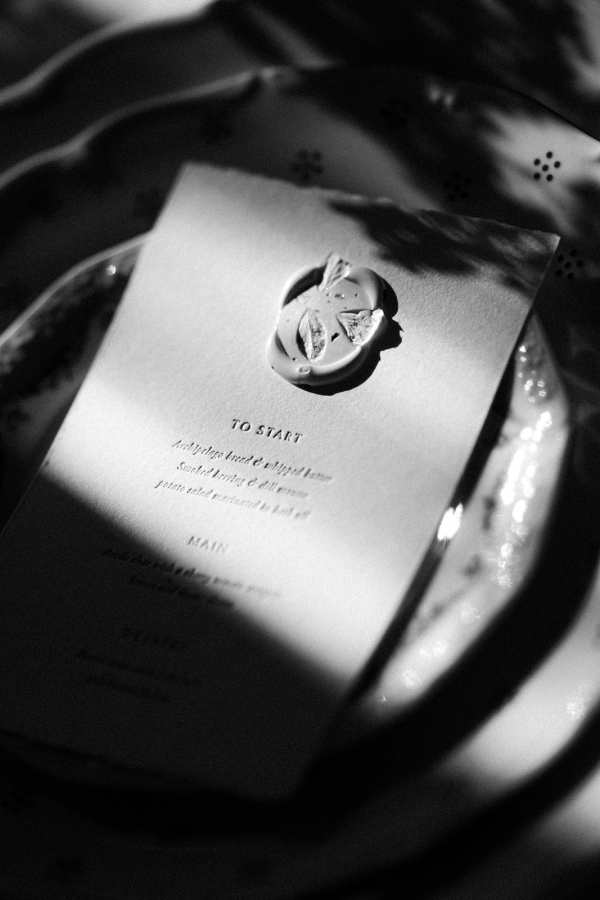 Minna Katie Captures the Essence of Spring Love