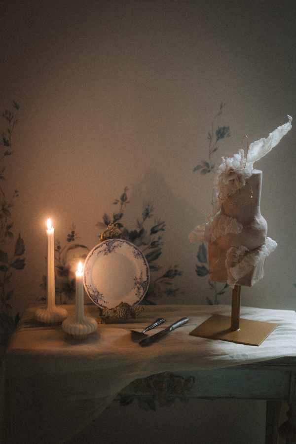 Minna Katie Captures the Essence of Spring Love