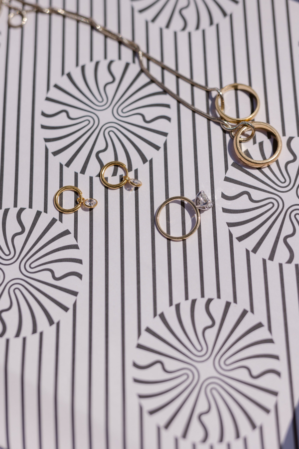 Cozy Wedding at Primrose Hill Farm | Interview with the real bride about planning, finding the dress and coping with anxiety