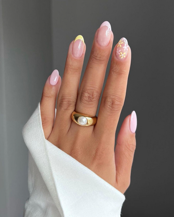32 Nail Ideas for April That Put a Fresh Twist on Spring Manicures