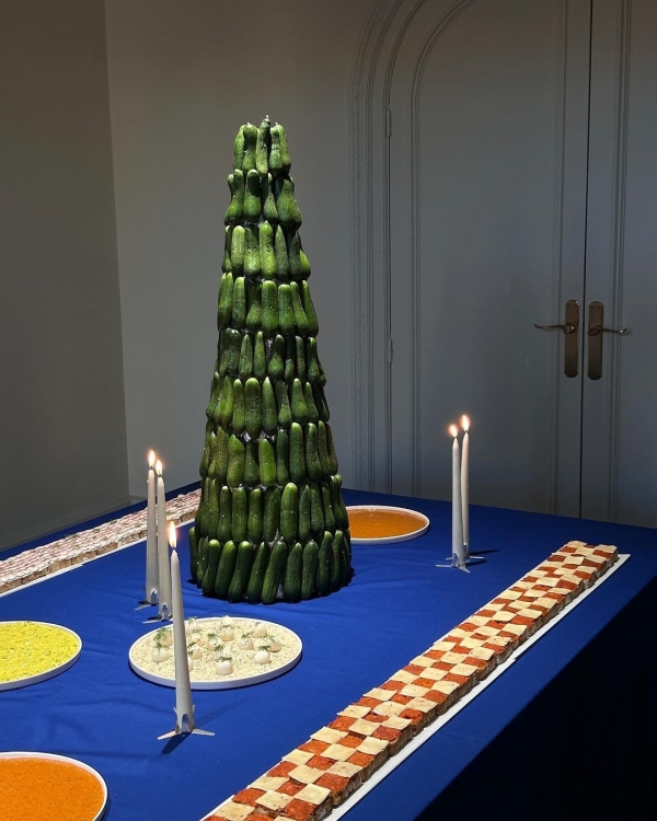 Trend: Set Design with Vegatables