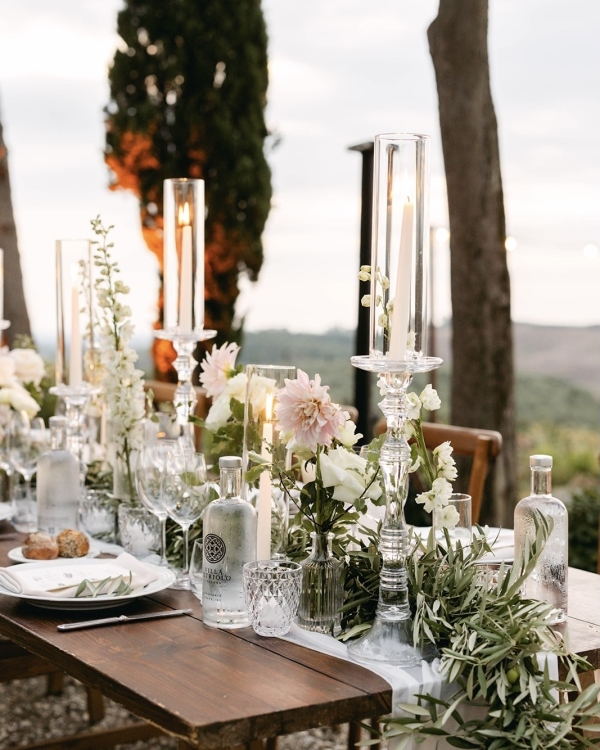 Real Wedding: Carly & Roman