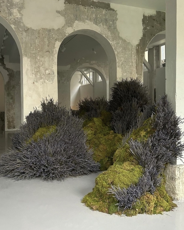 Event Design Trend | Overgrown Foliage