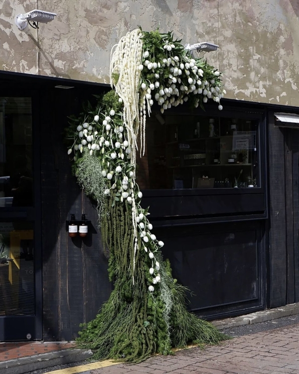 Event Design Trend | Overgrown Foliage