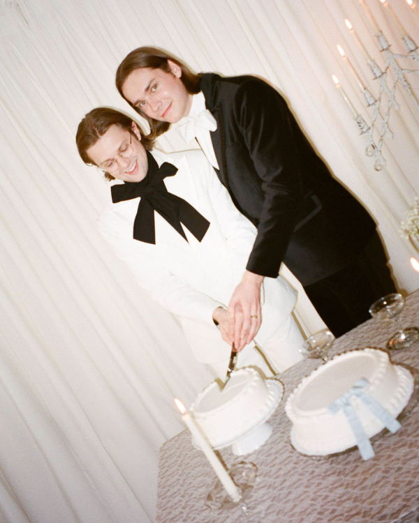 5 Tips for Genderless Wedding Style