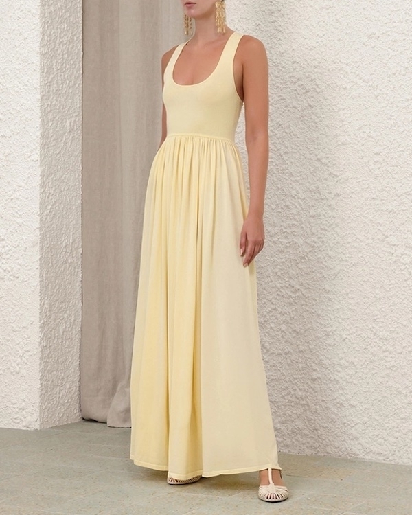 20 Dresses for Italian Seaside Honeymoon