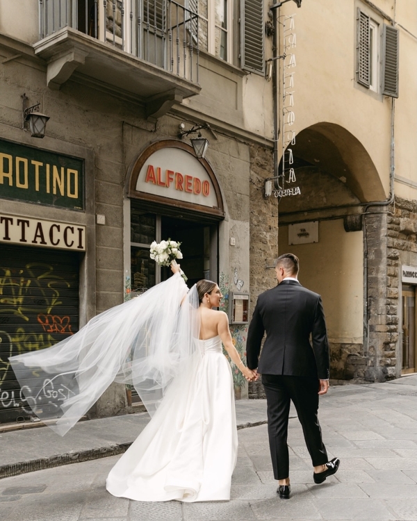 Real Wedding: Carly & Roman